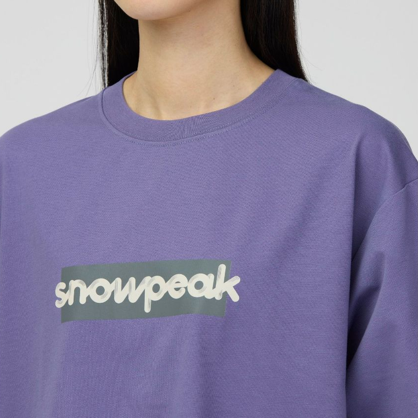 Snow Peak เสื้อยืด รุ่น SP REFLECTIVE TYPOGRAPHY T-SHIRT — صورة 6
