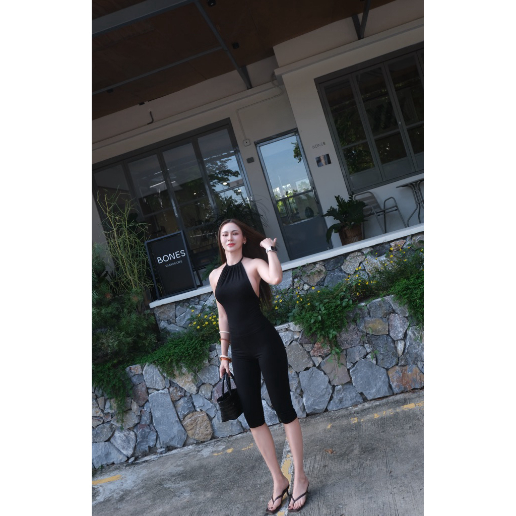 089…ชุดเซ็ท 2 ชิ้นเสื้อผูกคอ กางเกงสี่ส่วน