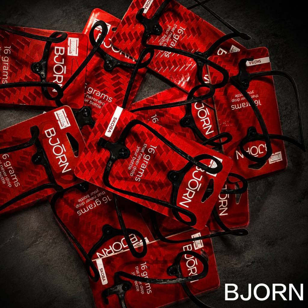 ขากระติก BJORN SKOBA CAGE CARBON น้ำหนัก 16 กรัม รุ่นใหม่ล่าสุด Made in Slovenia!