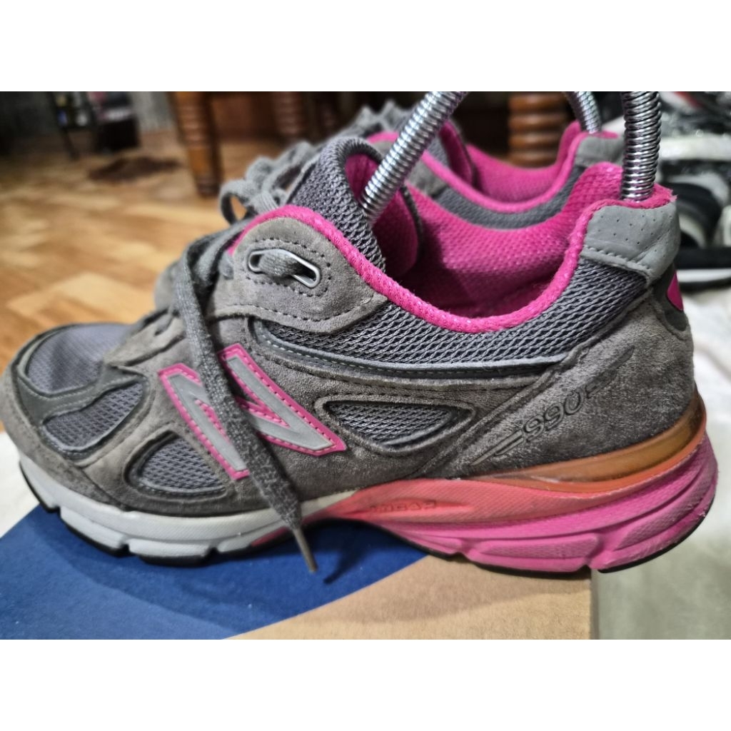NB024รองเท้าNew Balance 990v4 Made in USA เฉดสี 'Grey Pink