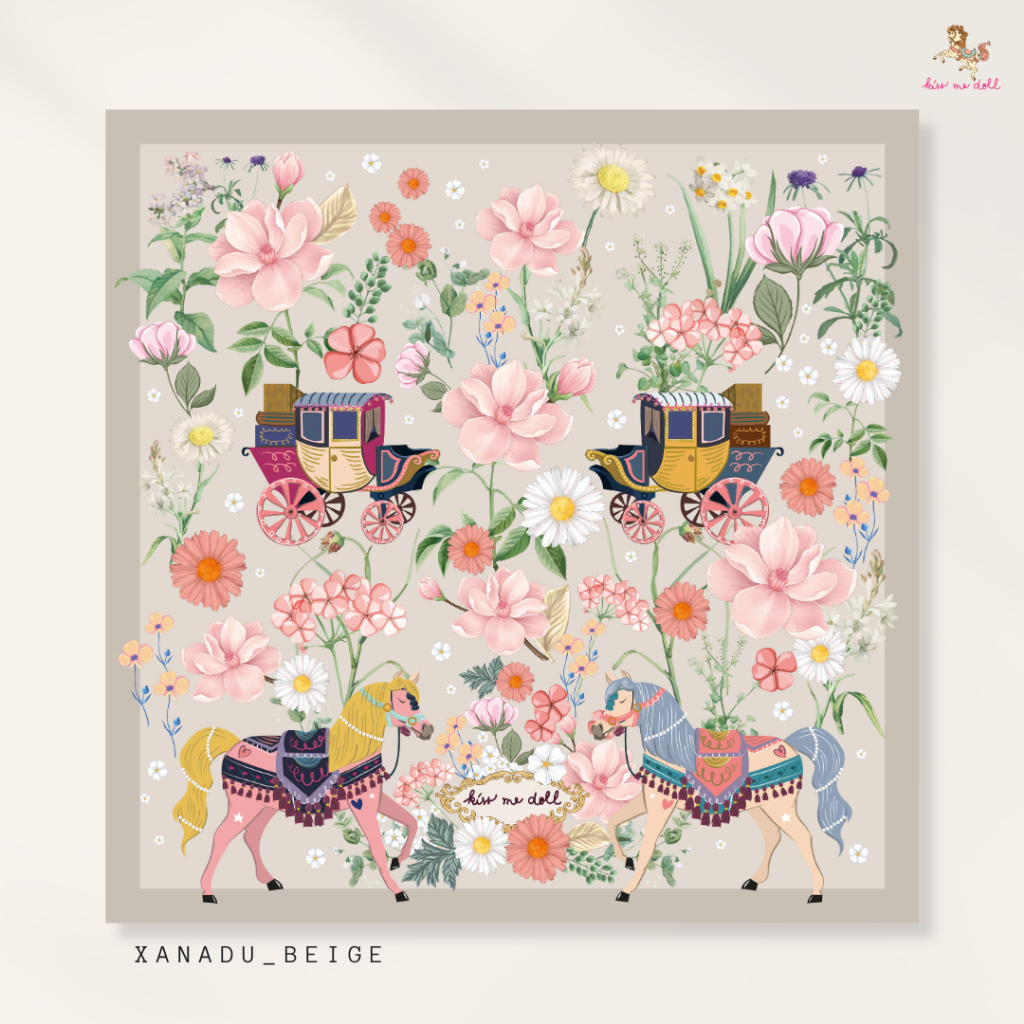 Kiss Me Doll ผ้าพันคอ/ผ้าคลุมไหล่ Classic ลาย  Xanadu ขนาด 100x100 ซม.