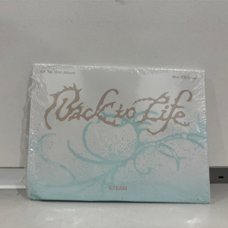 1 MINICD MUSIC  ซีดีเพลงเกาหลี    &TEAM Back to Life Photocard Box (Mini CD-R ver.)   (R1E40)