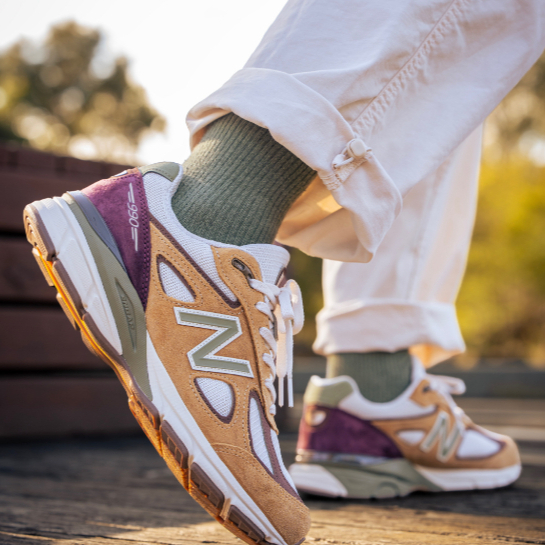 ของแท้ 100%New Balance × CONCEPTS NB 990 V4 Brown