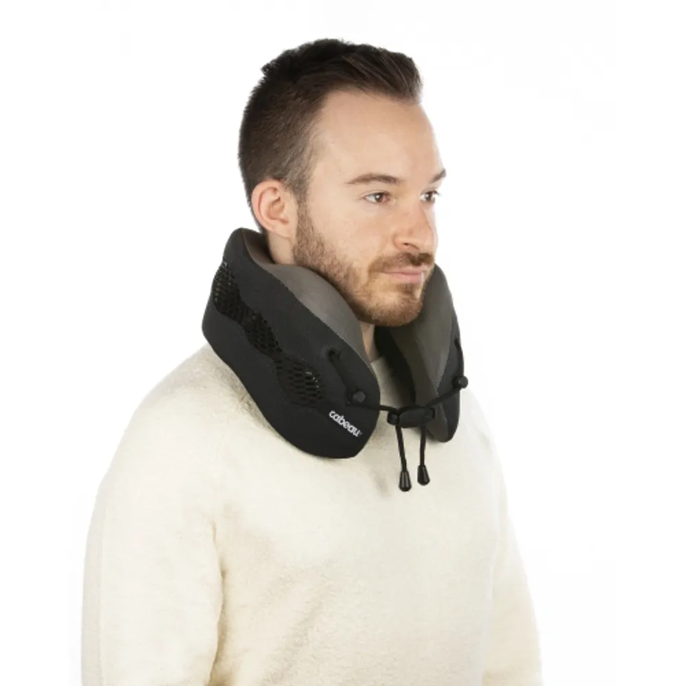 CABEAU Evolution Cool Neck Pillow Cooling System Technology