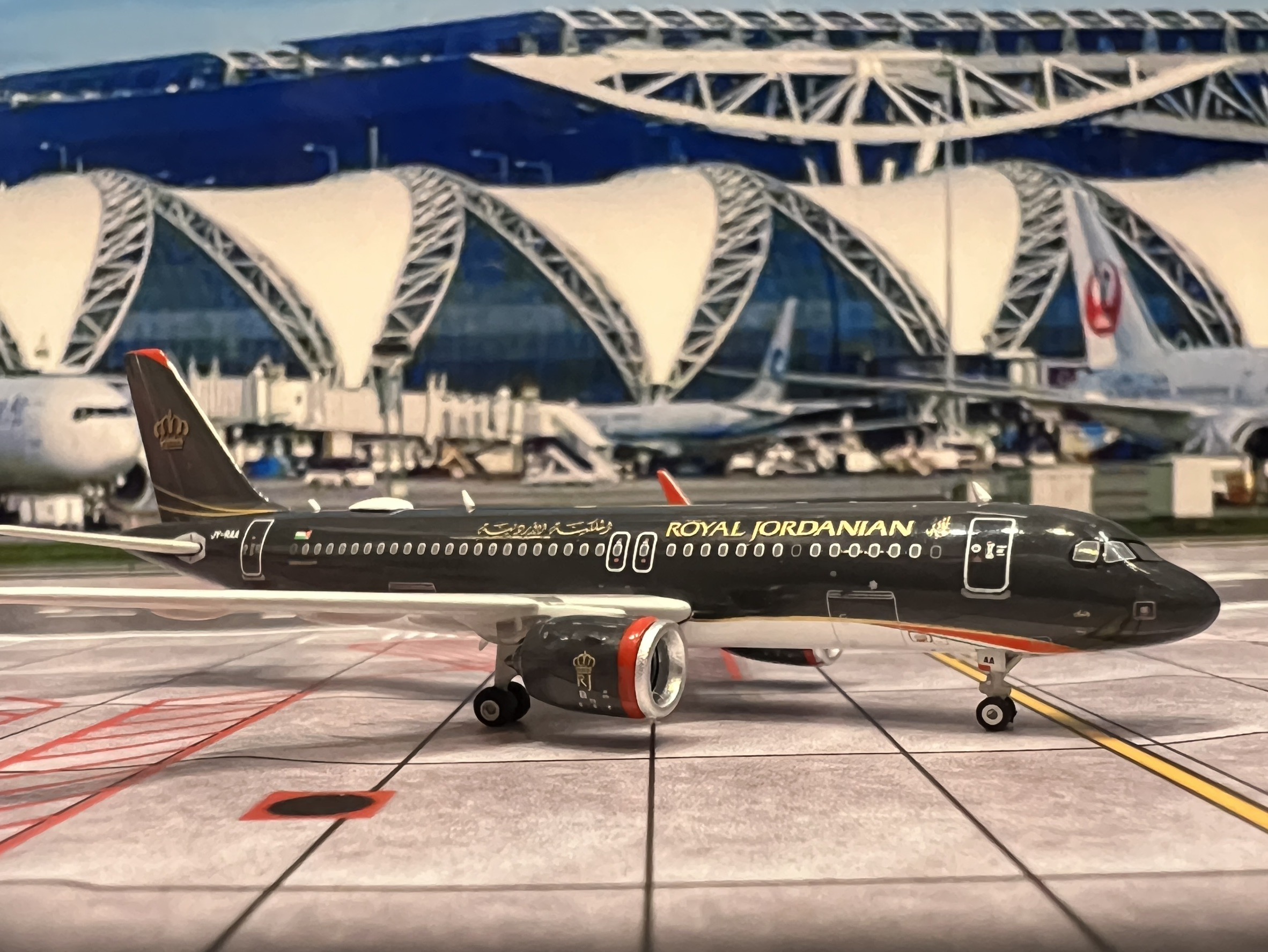 Phoenix 1:400 Royal Jordanian A320neo JY-RAA PH1969