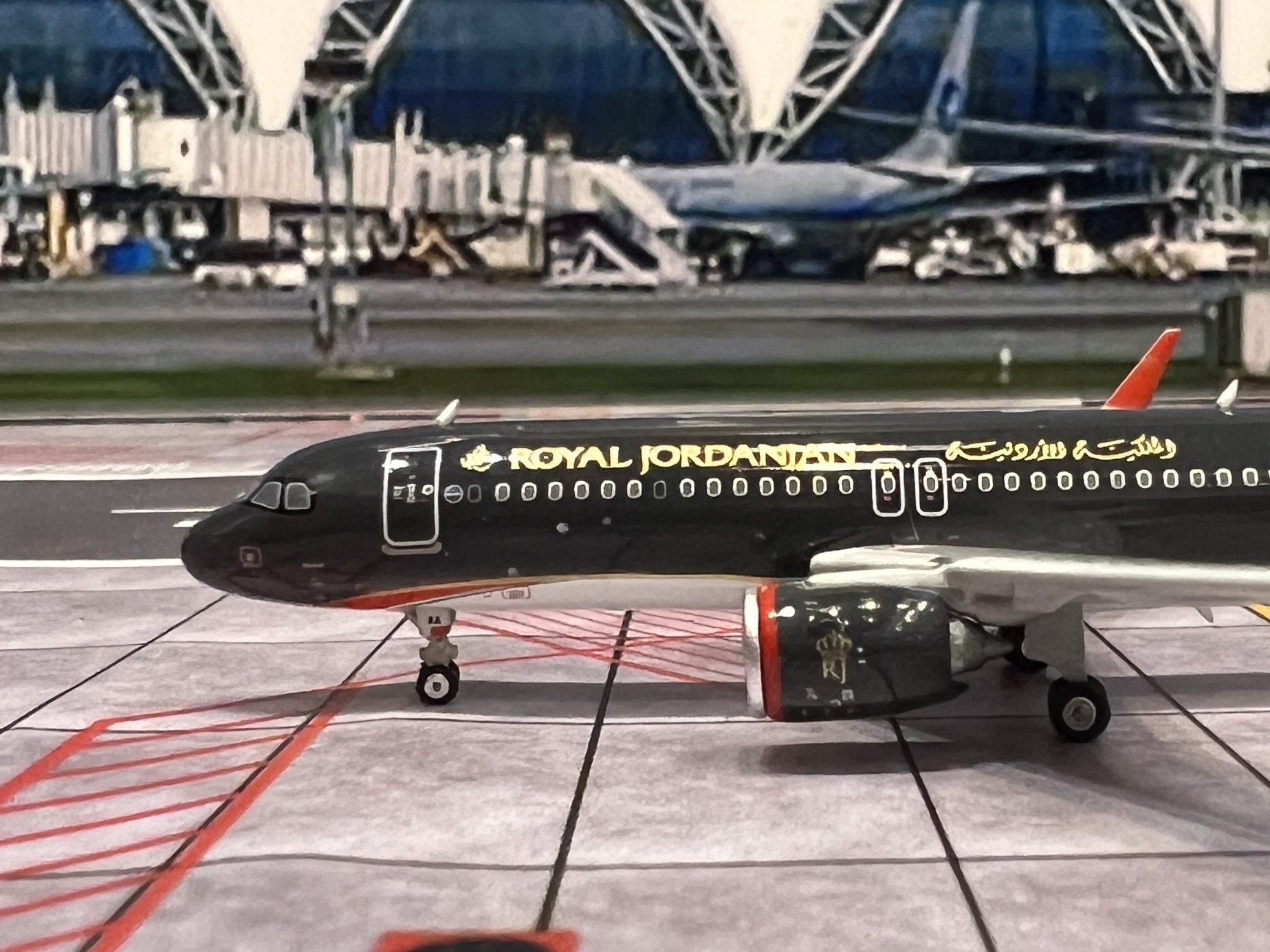 Phoenix 1:400 Royal Jordanian A320neo JY-RAA PH1969