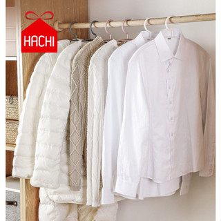 HACHI ไม้แขวนเสื้อ ไม้แขวนทรงโค้ง ไม้แขวนพลาสติก สีเทา /สีขาว  ขนาด 40 ซม. แพ๊ค 10 ชิ้น