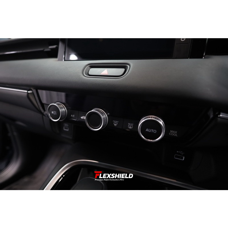 ฟิล์มใสกันรอยภายในรถยนต์ Honda HR-V ปี 2020-2025 Minor Change ( 𝗨𝗣𝗚𝗥𝗔𝗗𝗘 ฟิล์มเป็น 𝗔𝗹𝗶𝗽𝗵𝗮𝘁𝗶𝗰 𝗧𝗣𝗨 ) - รูปที่ 4