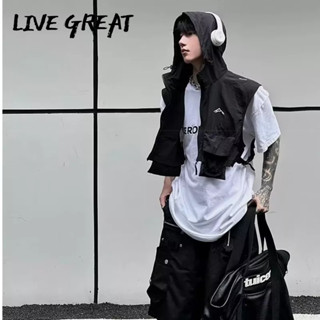 LIVE GREAT เสื้อกั๊กผู้ชาย ใหม่ แฟชั่นอินเทรนด์ สไตล์อเมริกัน เสื้อกั๊กยุทธวิธี กองซ้อน เสื้อแจ็คเก็ตสั้น เสื้อกั๊กยุทธวิธี กลางแจ้ง แขนกุด