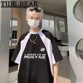 TIDE BEAR เสื้อยืดผู้ชาย อเมริกันย้อนยุคลำลองแขนสั้น แฟชั่นรถจักรยานยนต์แขนสีจับคู่ฮิปฮอปด้านบน