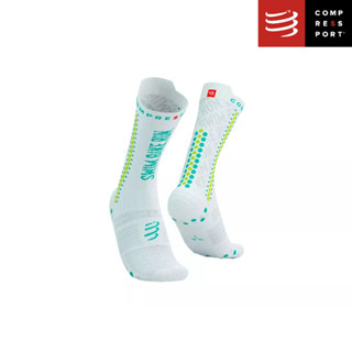 COMPRESSPORT ถุงเท้าปั่น  ข้อยาว Pro Racing Socks v4.0 Bike - SwimBikeRun 2023 WHITE / EVENING PRIMROSE สีขาว