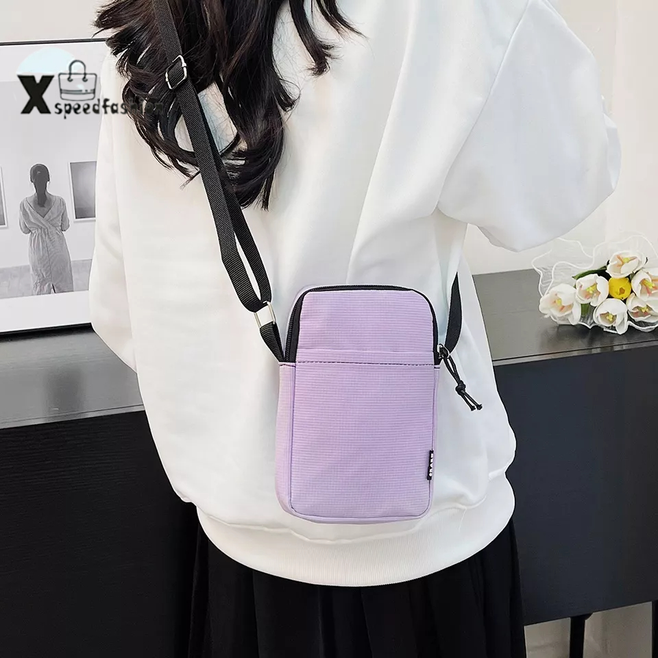 xspeedfashion(X1898) กระเป๋าสะพายข้างใบเล็ก ใส่มือถือ ผ้าไนล่อนสีพื้นลายเส้น