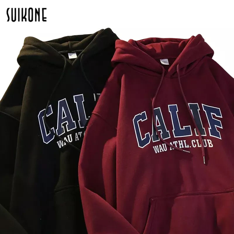 Suikone ผู้ชายเสื้อกันหนาวมีฮู้ดแฟชั่นเรียบง่ายสไตล์ญี่ปุ่นฮาราจูกุตัวอักษรพิมพ์บวกเสื้อกันหนาวมีฮู้ดขนแกะทั้งผู้ชายและผู้หญิงสามารถสวมใส่ได้
