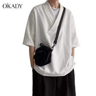 OKADY ใหม่แฟชั่นน้ำแบรนด์ชายเสื้อยืดสีทึบสไตล์เมืองเยาวชนที่นิยมคอวีแขนสั้น