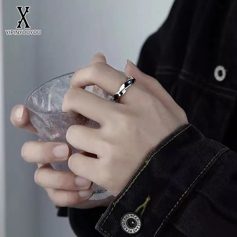 YIPINYOUYOU  แหวน Mobius ระดับไฮเอนด์ แหวนคู่นิ้วชี้ที่เรียบง่าย