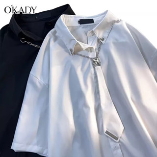 OKADY วรรณกรรมที่เข้าคู่กันใหม่สำหรับผู้ชายแนวโน้มยอดนิยมของเยาวชนเสื้อเชิ้ตแขนห้าส่วนสี่ส่วนสีทึบด้านบนคอปกสี่เหลี่ยม