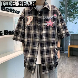 TIDE BEAR เสื้อผู้ชาย เกาหลีย้อนยุคแขนสั้นลำลอง ดาวตาหมากรุกพิมพ์แฟชั่นสูง