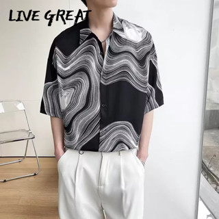 LIVE GREAT เสื้อเชิ้ตผู้ชายแขนสั้นสไตล์ฤดูร้อนที่คุ้นเคย