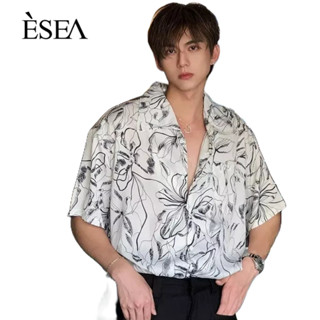 ESEA เสื้อยืดผู้ชายวรรณกรรมหลวมเรียบง่ายอเนกประสงค์เสื้อเชิ้ตผู้ชายแฟชั่นอารมณ์ลายดอกไม้แขนสั้น