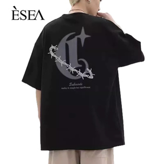 ESEA เสื้อยืดผู้ชายแนวสตรีทสไตล์หลวมๆ เสื้อยืดคู่รักพิมพ์ลายแฟชั่นคอกลมแขนสั้น