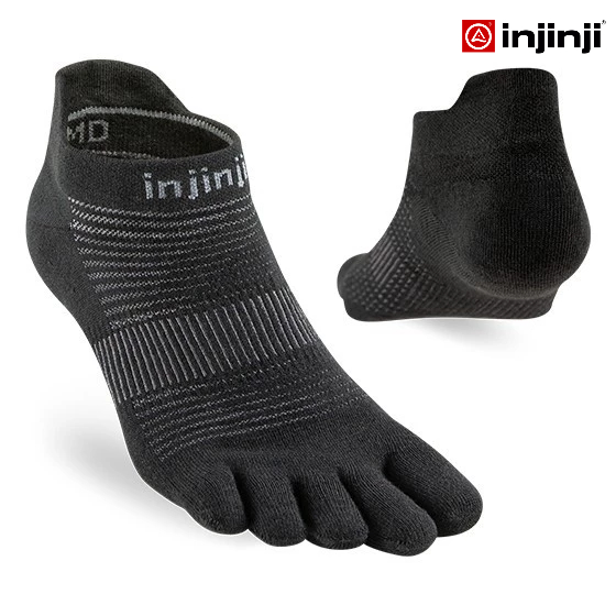 INJINJI ถุงเท้าวิ่งแยกนิ้ว RUN LIGHTWEIGHT NO-SHOW COOLMAX BLACK รุ่นวิ่ง ข้อสั้น  สีดำ ใส่วิ่ง