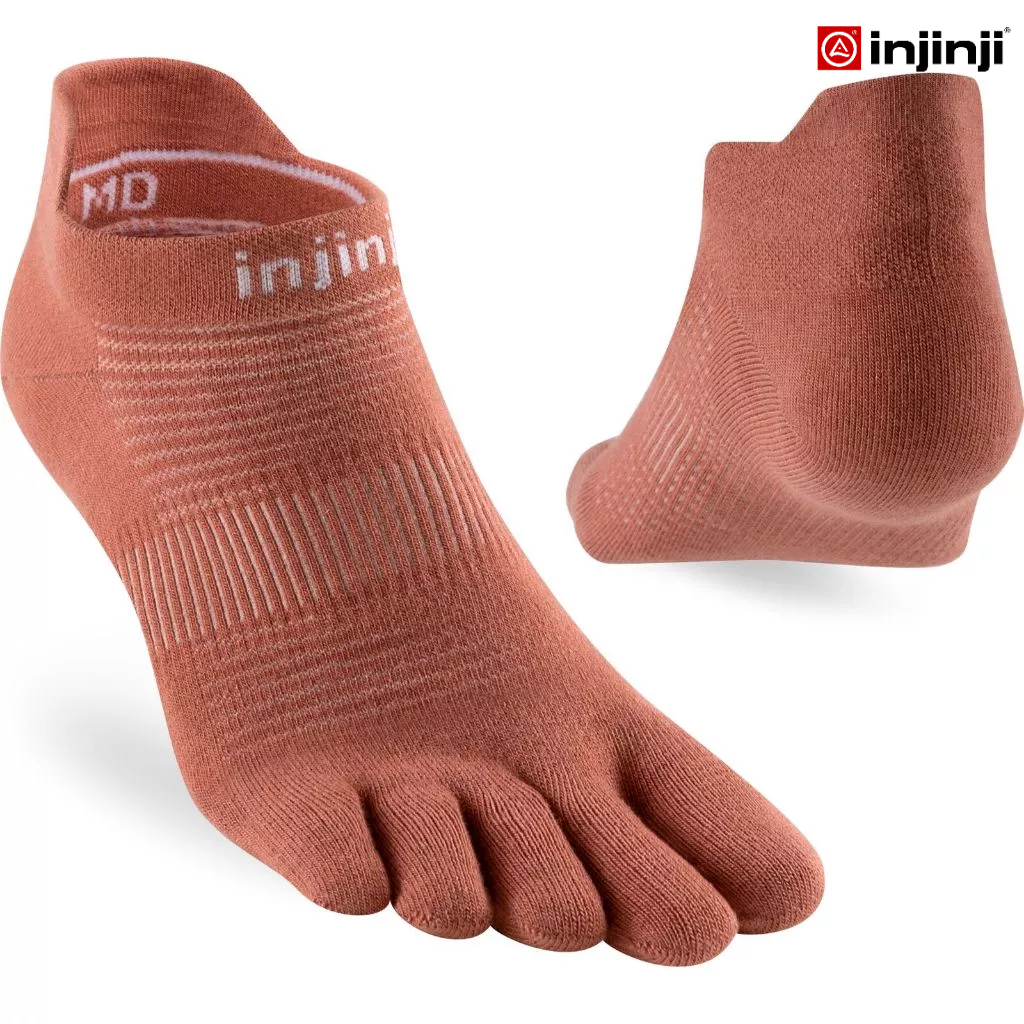 INJINJI ถุงเท้าวิ่งแยกนิ้ว  RUN LIGHTWEIGHT NO-SHOW COOLMAX RUST รุ่นวิ่ง กีฬากลางแจ้ง ข้อสั้น