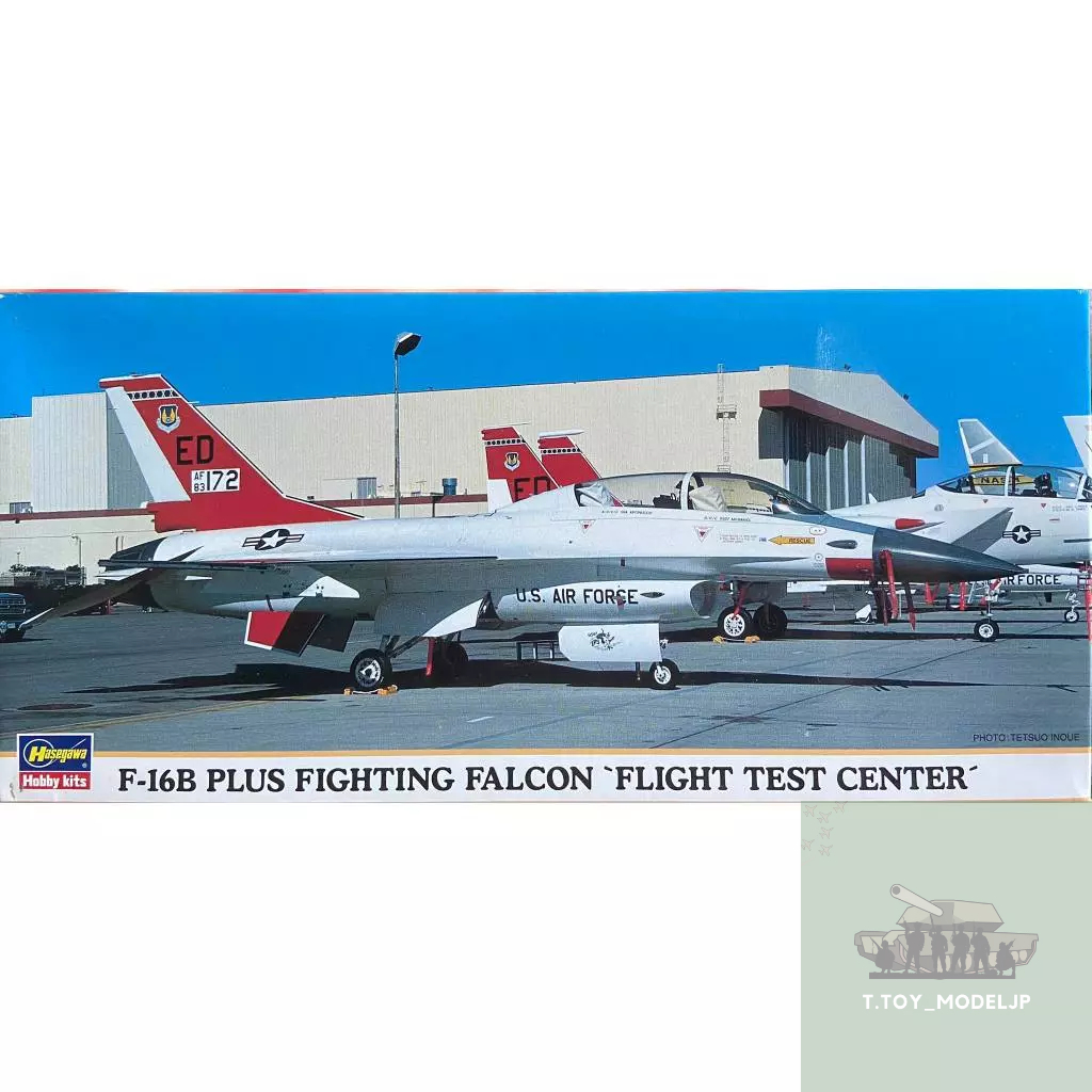 Hasegawa 1/72 F-16B Plus Fighting Falcon Flight Test Center โมเดลเครื่องบินรบ เครื่องบินรบสงคราม เครื่องบินประกอบ