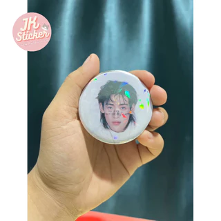 (มีขนาดใหม่)รับทำเข็มกลัดสั่งทำสวยๆ ขนาด58มม. 32มม. ไม่มีขั้นต่ำทำได้ทุกรูป 💗ของแจกปัจฉิมรับปริญญา