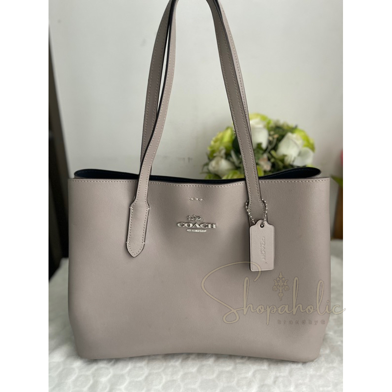 [SOLD OUT] COACH แท้ 💯 % กระเป๋ามือสอง AVENUE CARRYALL กระเป๋าโท้ท มือ 2