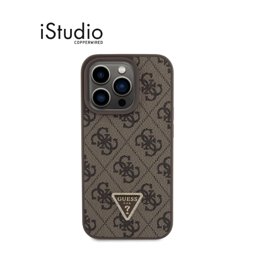 GUESS เคสกันกระแทก PU Leather 4G Triangle Metal Logo With Strass สำหรับ iPhone 15 Pro I iPhone 15 Pro Max