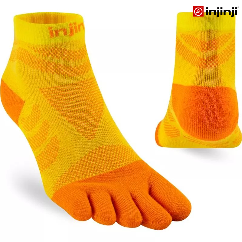 INJINJI ถุงเท้าวิ่งแยกนิ้ว WMN ULTRA RUN MINI CREW  รุ่น SUNFLOWER รุ่นวิ่งอัลตร้า หุ้มข้อ (ผู้หญิง) สีเขียว ของแท้