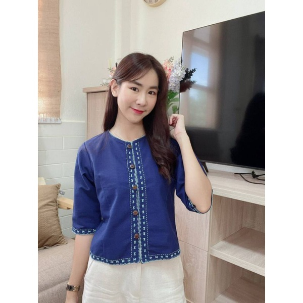 เสื้อคอกลมปักด้นมือนาฬิกาทราย