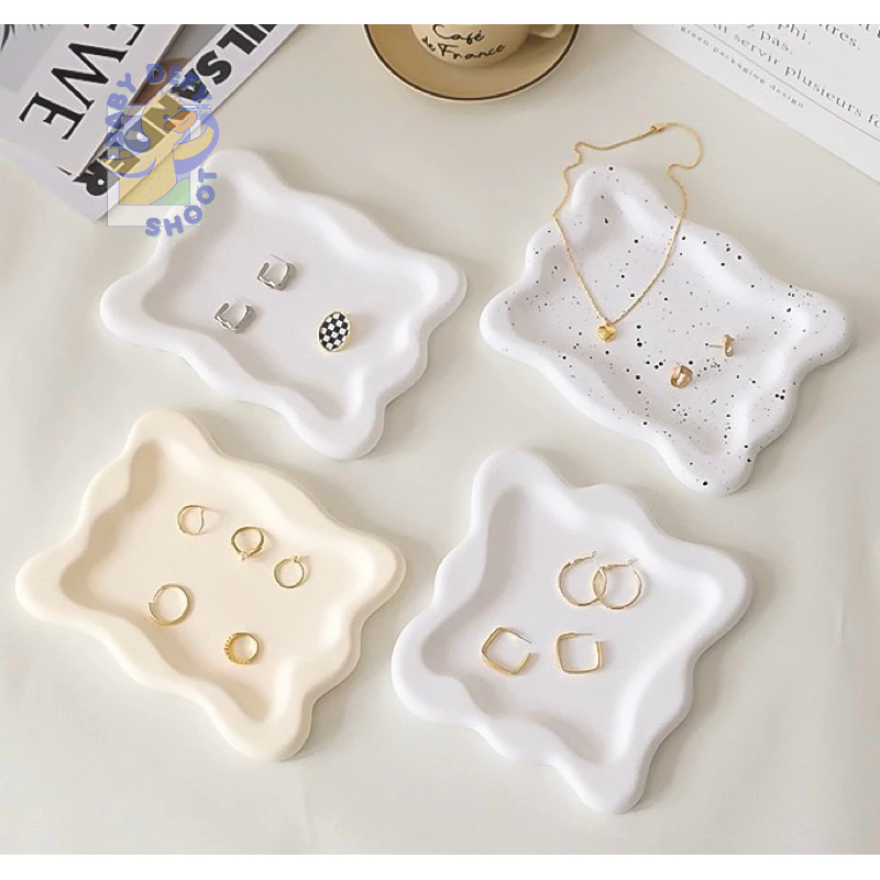<พร้อมส่ง> แท่นพร็อบ จานยิปซั่ม Gypsum Plate | 6 แบบ | ขอบคลื่น จานรองแก้ว ถาดรอง แท่นวางของ แท่นปูน ตกแต่งบ้าน