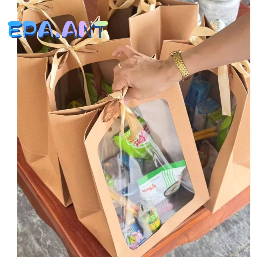 ถุงหน้าใส ใส่ตุ๊กตา ใส่ของขวัญ มีป้ายห้อย จัดชุดของจัดเบรค ทำบุญได้