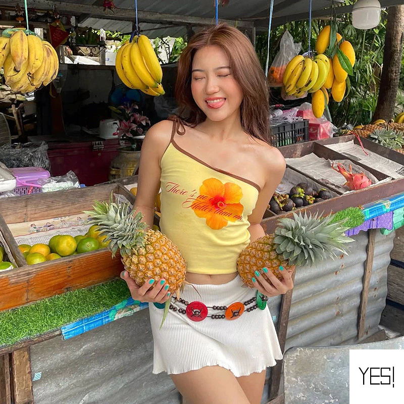 Street x Fashion เสื้อกล้ามสายเดี่ยวเซ็กซี่แบบเปิดไหล่สำหรับผู้หญิง พิมพ์ลายช่วงกลางลำตัวYES