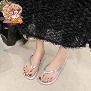 Anna shop มาใหม่ รองเท้าเเตะแฟชั่นหูคีบ ดีเทลสวย พื้นนิ่ม ใส่สบาย สินค้าพร้อมส่งในประเทศไทยT362