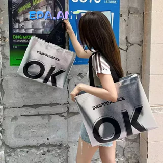 ถูกดี ถุงผ้าสปันบอน เคลือบสีเงิน พิมพ์คำOK แข็งแรง รับน้ำหนักได้