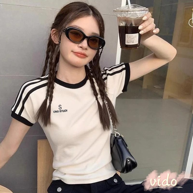 การปิดกั้นสีเสื้อยืดแขนสั้นลายผู้หญิงเสื้อ Bottoming กระชับสัดส่วนเสื้อยืดเฉพาะกลุ่ม VIDO