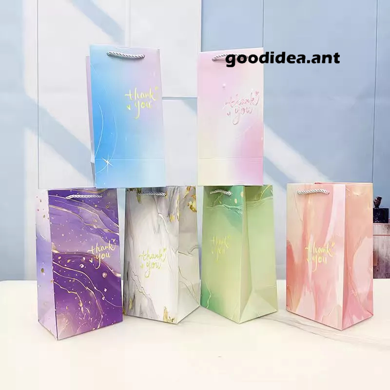 GIDA✏️ถุงกระดาษ ถุงใส่ของทรงยาว ถุงของขวัญ พิมพ์ลายน่ารัก พร้อมส่งจากไทย