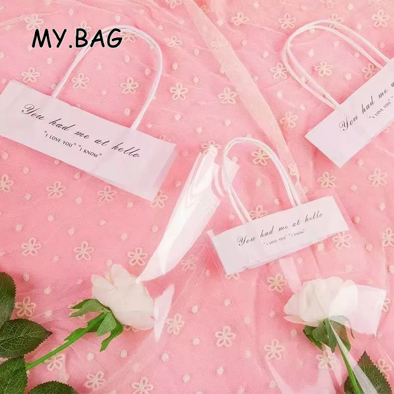 ถุงใสใส่ดอกไม้ ตุ๊กตา