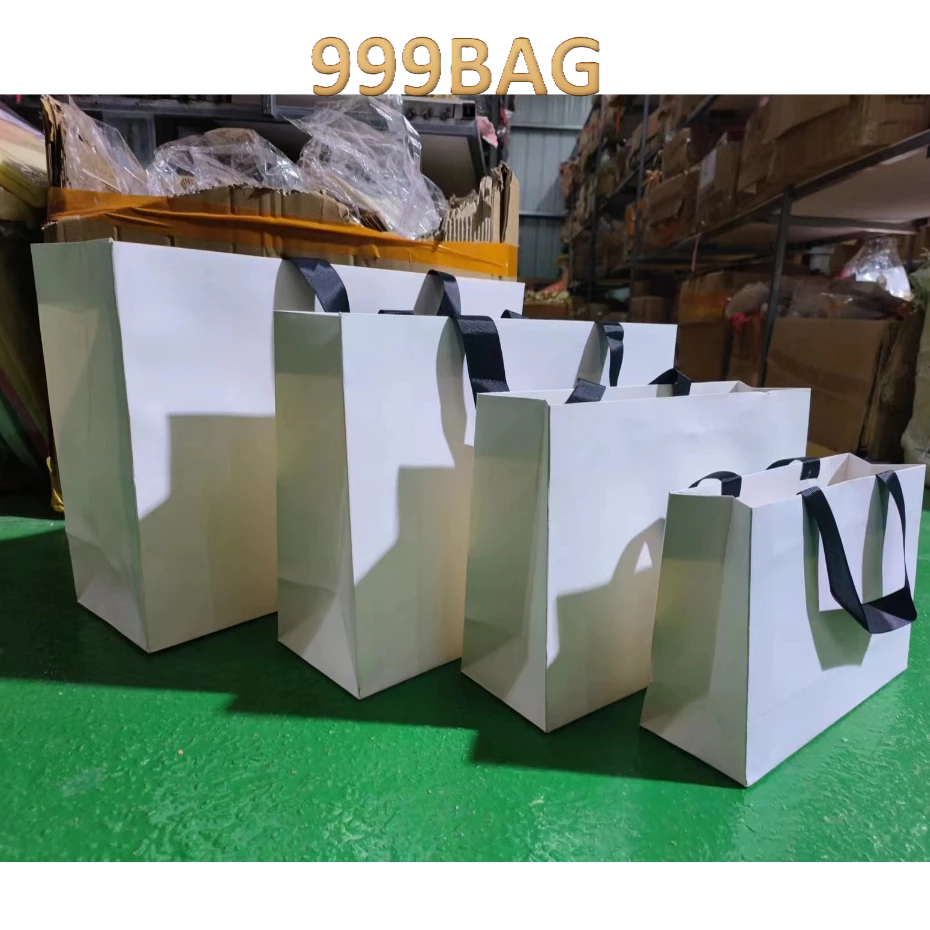 99 bag ถุงกระดาษคราฟท์ สีขาว ถุงหูหิ้วเชือกเเบนใหญ่ ใส่ของบรรจุภัณฑ์ พร้อมส่งค่ะ