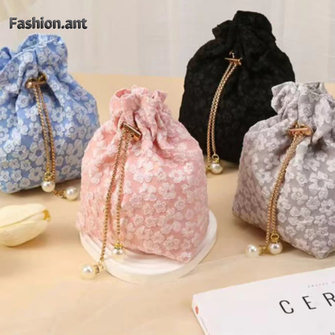 ✅พร้อมส่ง✅กระเป๋าหูรูด ใบเล็ก ใส่เครื่่องประดับ เครื่องสำอาง ปักลายดอกไม้ น่ารักๆ