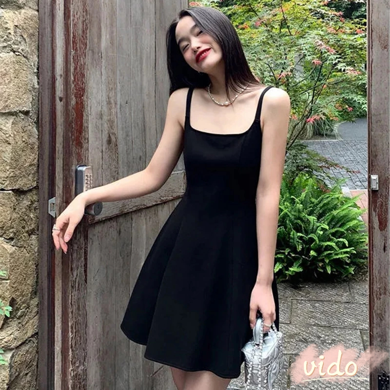 ชุดเดรสสีดำผู้หญิง High-end A-Line ชุดเดรสสั้นเอว Retraction Tie-up Dress VIDO