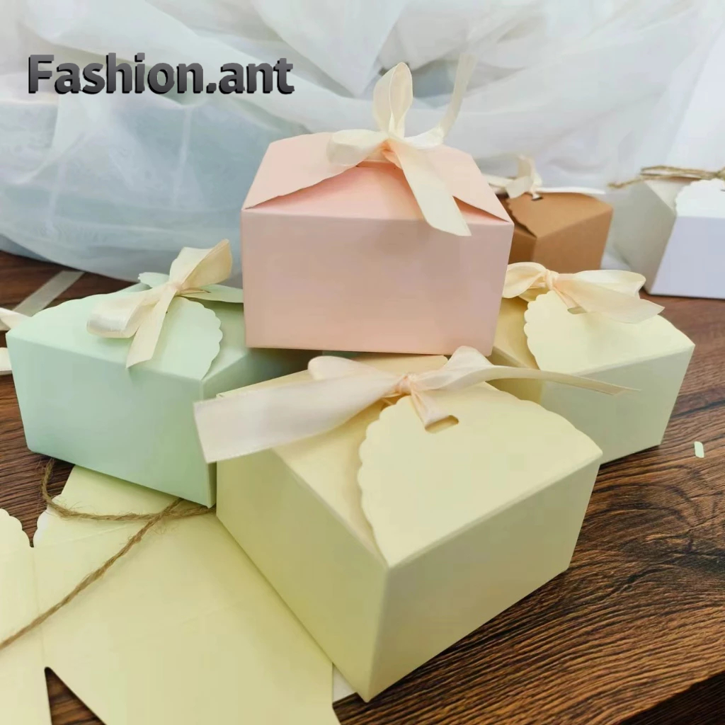 ✅พร้อมส่ง✅กล่องของขวัญ สีพาสเทล ทรงสี่เหลี่ยมผูกโบว์ ใส่ขนม ใส่ของชำร่วย ขนาด9*9*5ซม.แถมโบว์ผูก