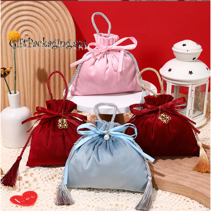 giftpackaging🍬 ถุงผ้า  ถุงหูรูด ถุงผ้าจีน มีพู่ห้อย เชือกรูด กระเป๋าผ้าหูรูด ใส่เครื่องประดับ ทอง ของที่ระลึก