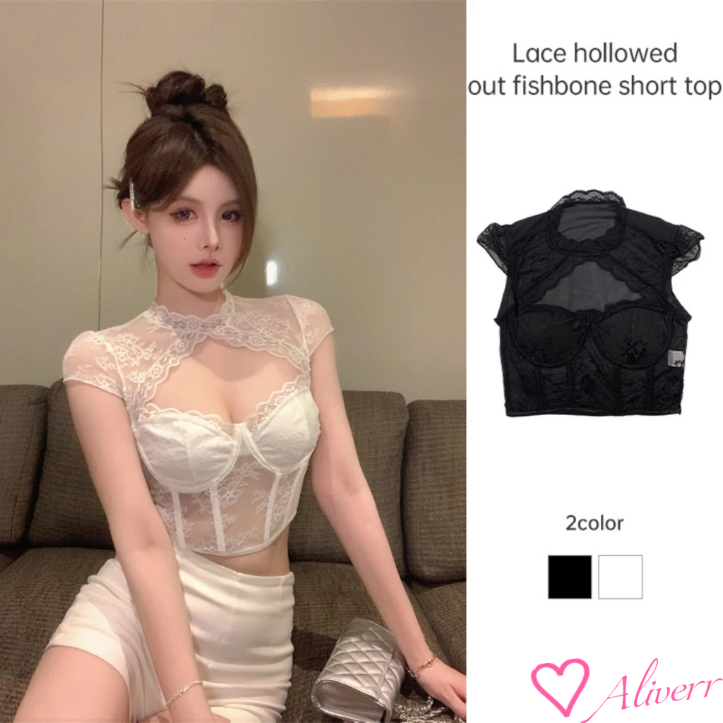 พร้อมส่ง เสื้อแขนสั้น เว้าหน้า มีฟองน้ำ ลายลูกไม้ LIVE