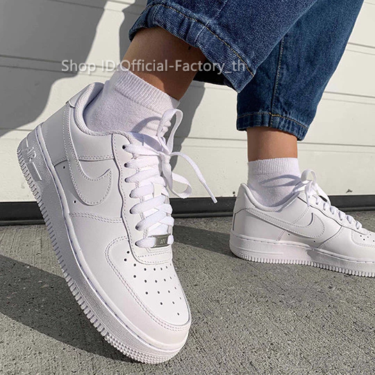 สินค้าของแท้อย่างเป็นทางการ💞 รองเท้าผ้าใบสีขาวไนกี้ AIRFORCE LOW 1'07 ลดเพิ่ม 59% จัดส่งให้ฟรี  🌝 สนับสนุนการตรวจสอบ