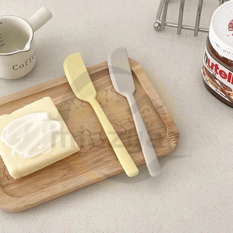 😍COD😍มีดเนยซิลิโคนเครื่องตัดชีสไม้พายแยม Silicone Butter Knife Cheese Cutter Jam Spatula