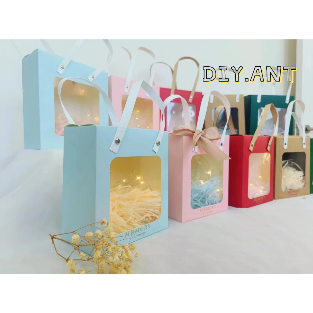 💐DIY💐 ถุงกระดาษ หน้าใส หูแข็ง ใส่ดอกไม้ ตุ๊กตา ของขวัย วันเกิด (สินค้าพร้อมส่ง)