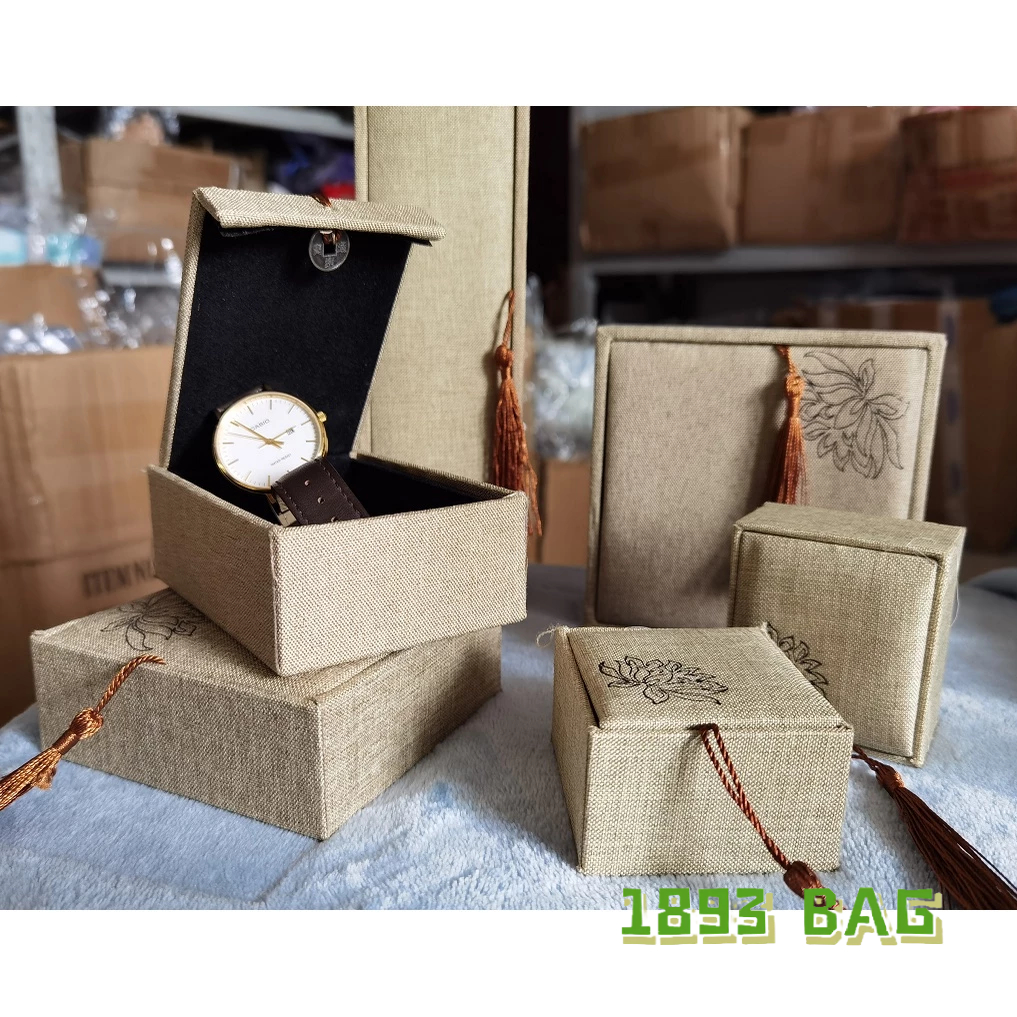 ♥︎กล่องของขวัญสไตล์จีน ของขวัญรับไหว้ ใส่ของชำร่วย ใส่ของขวัญพร้อมส่ง♥︎